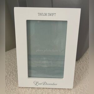 Taylor Swift White Photo Frame